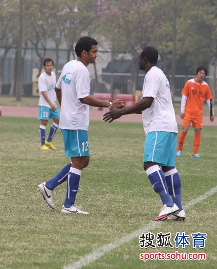  桑乔联赛首秀破门，多特新援助力大胜沃尔夫斯堡  